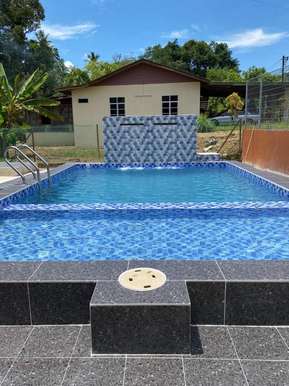 Nsjay Guest House Kampong Gong Balai Dış mekan fotoğraf